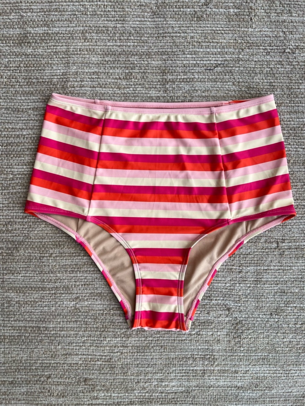 Kortni Jeane Colorful Sherbet Red Pink Horizontal Stripe Bottoms size Medium